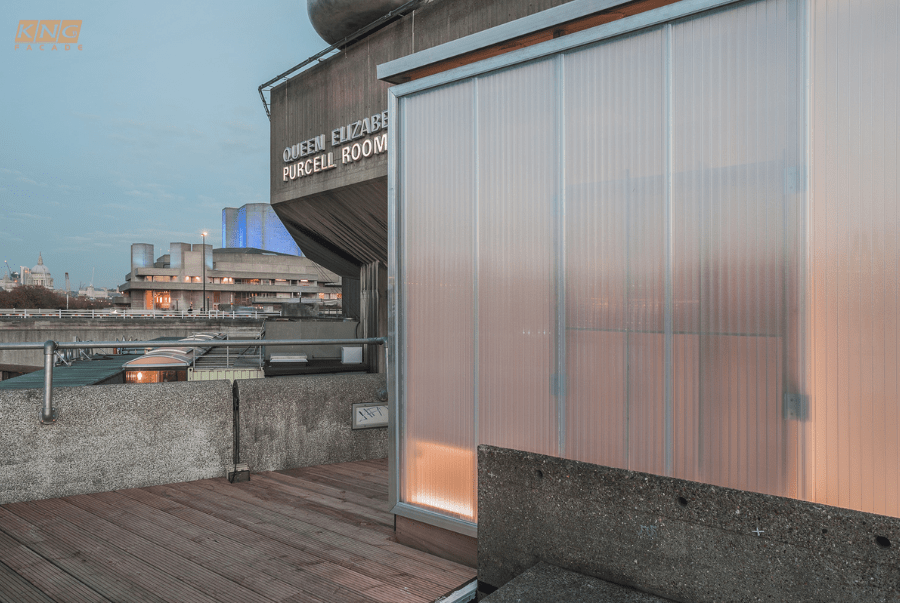 lắp đặt polycarbonate 