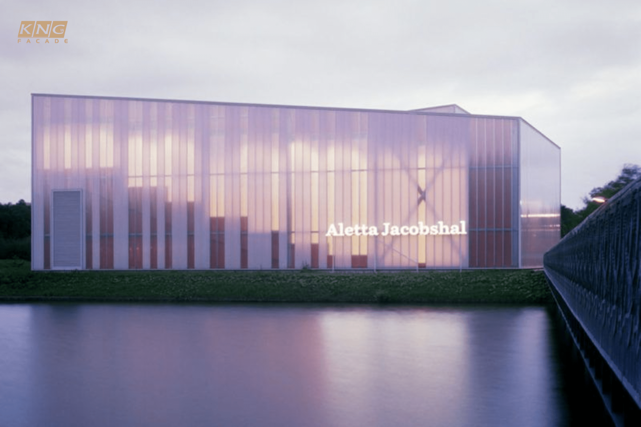 vật liệu ốp mặt tiền