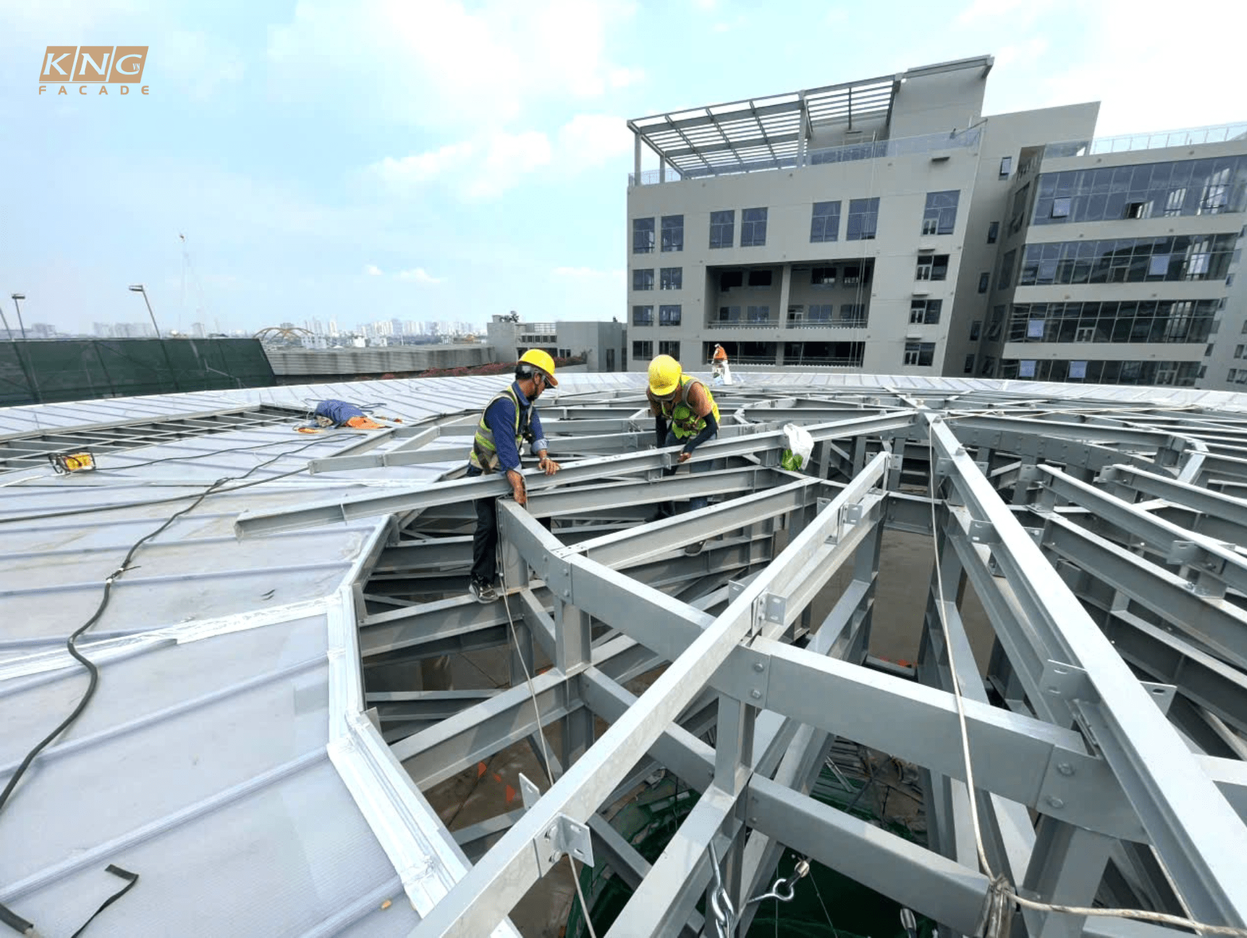 tấm xuyên sáng là gì 