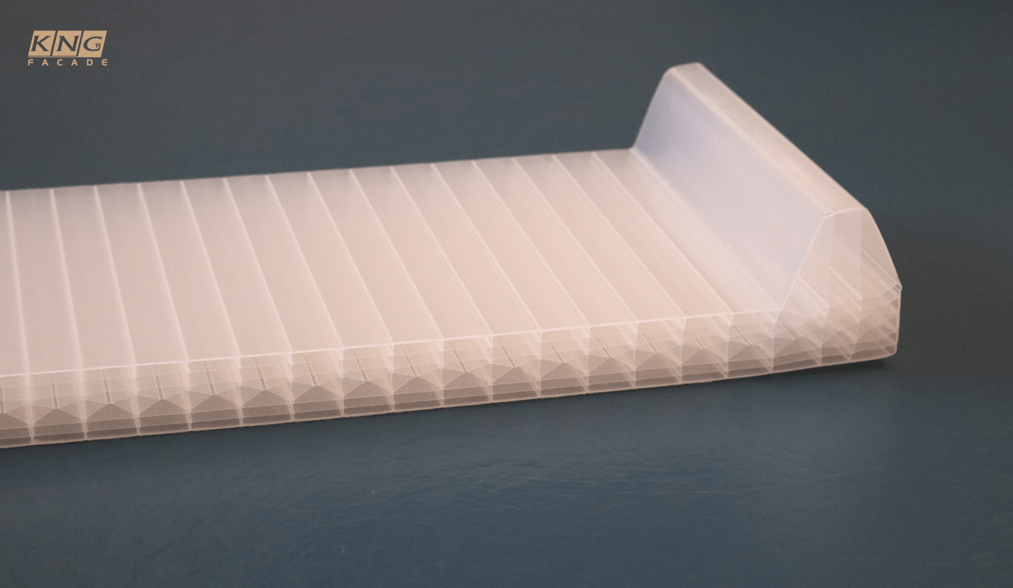 loại polycarbonate